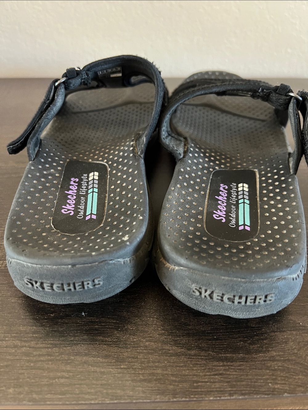 Sketchers Women’s Sandals - Picture 3 of 10